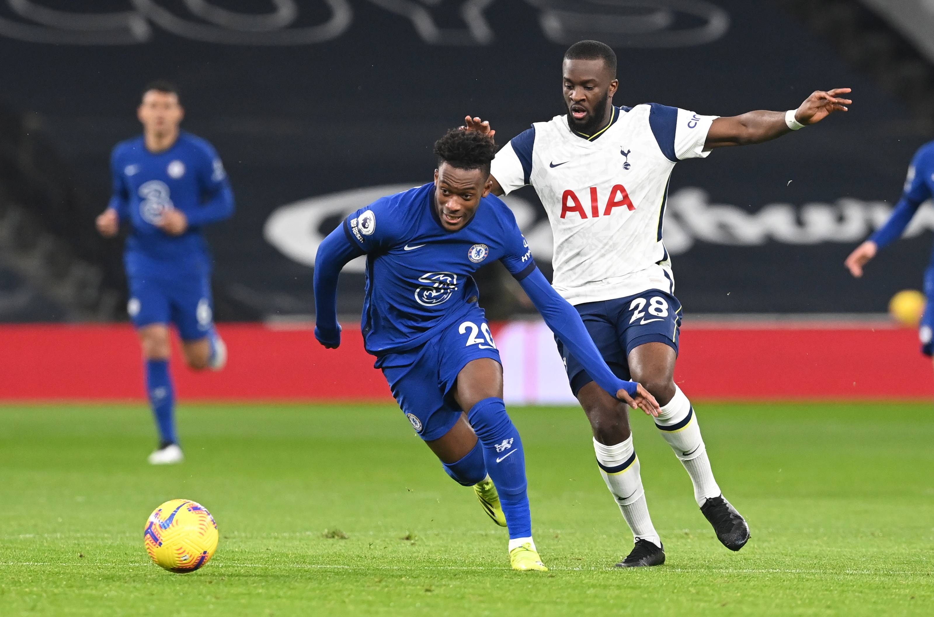 美记：火箭不会探索任何与莫兰特相关交易，他们最看重长期发展（美媒：火箭无意参与莫兰特相关交易，更重视球队长远规划）