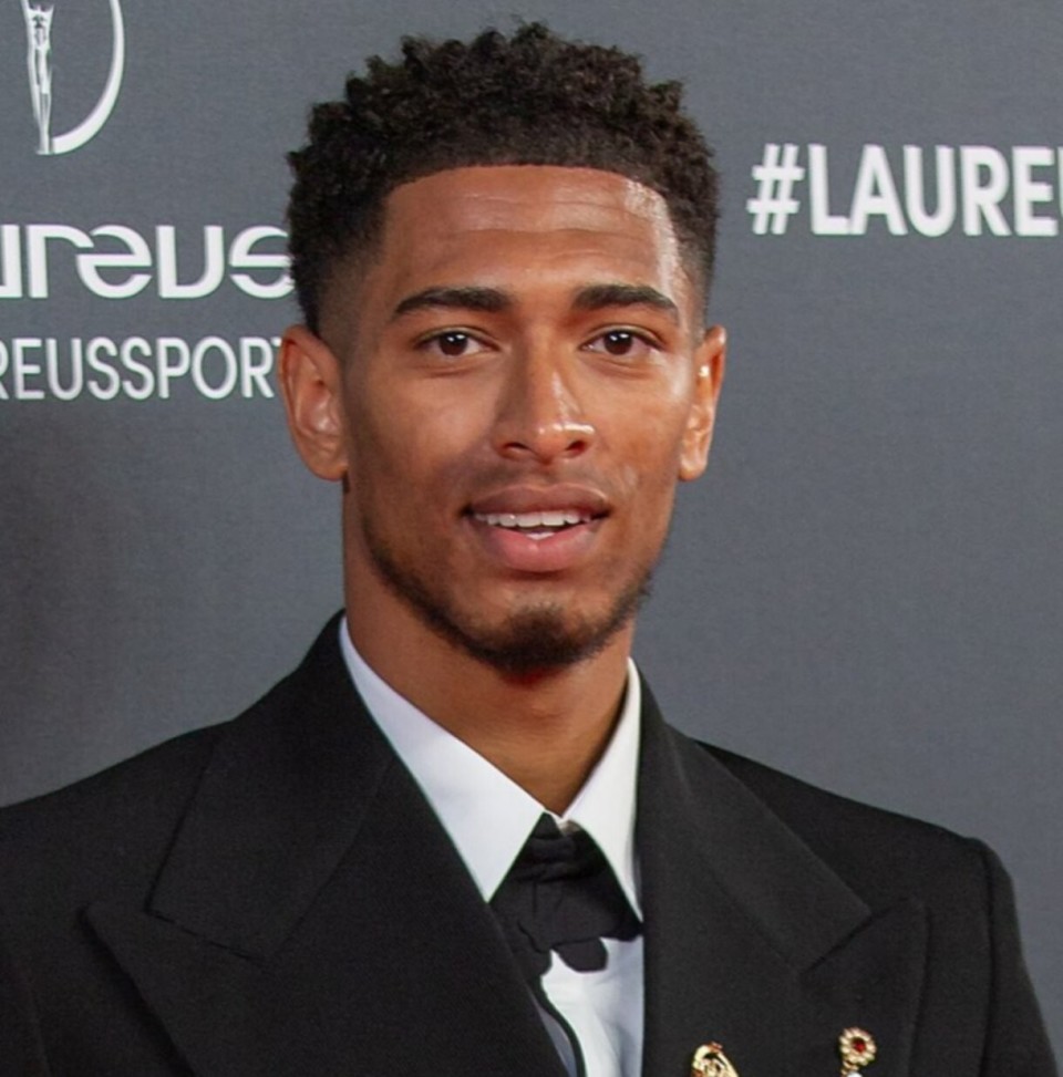 博洛尼亚总监：我们对球队表现满意，但现实地看不认为能争冠（博洛尼亚总监：对球队表现满意，但坦言争冠不现实）