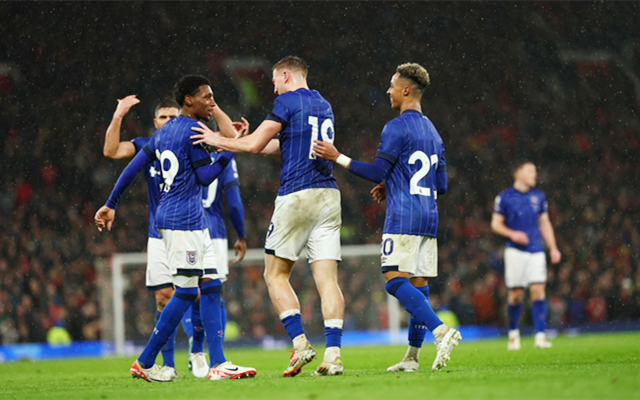 梅西2012年狂轰91球创纪录,哈维称其成就无法复制（梅西2012年轰入91球破纪录，哈维：这一成就无人能再现）